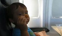 爆料男孩被网爆的视频,爆料视频引发社会关注