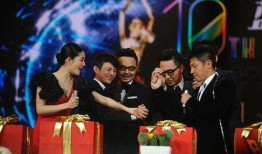 何炅爆料金鹰节嘉宾视频,明星云集引期待